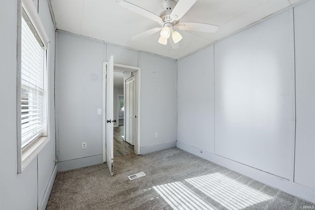 414 E High Street, Garrett, IN 46738