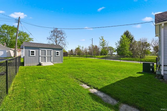 414 E High Street, Garrett, IN 46738
