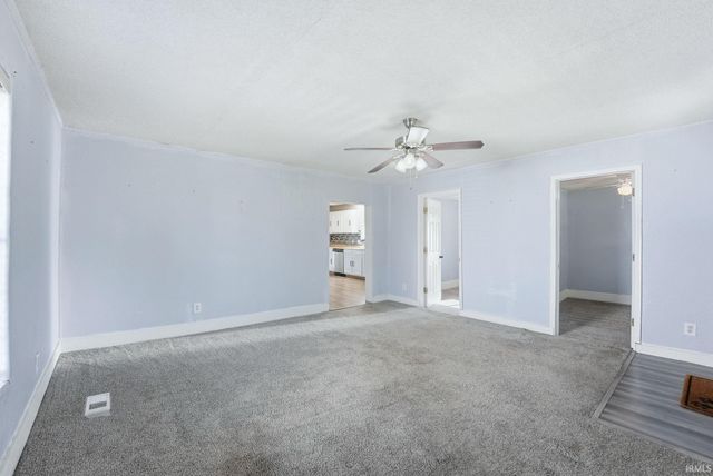 414 E High Street, Garrett, IN 46738