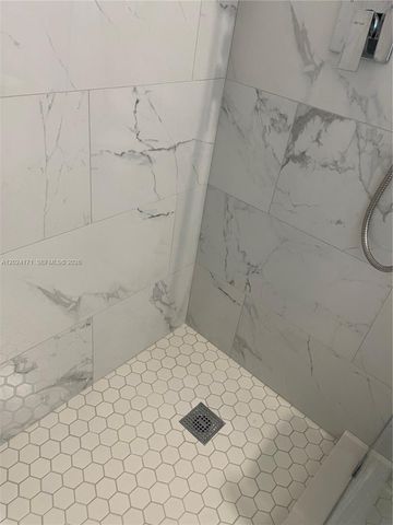 6960 NW 177th St N103, Hialeah, FL 33015