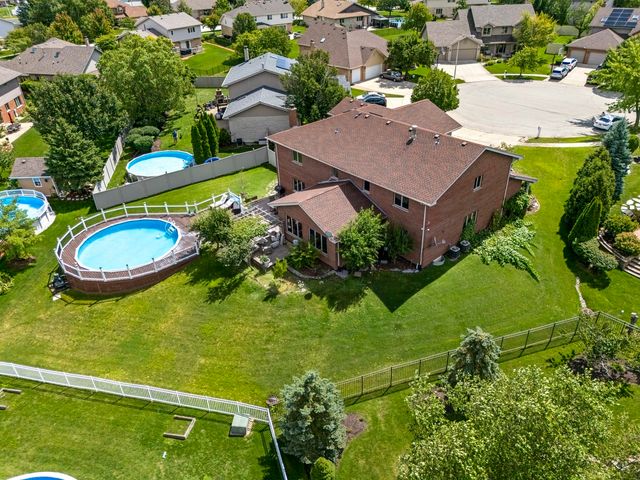 8036 Highfield Court, Tinley Park, IL 60487