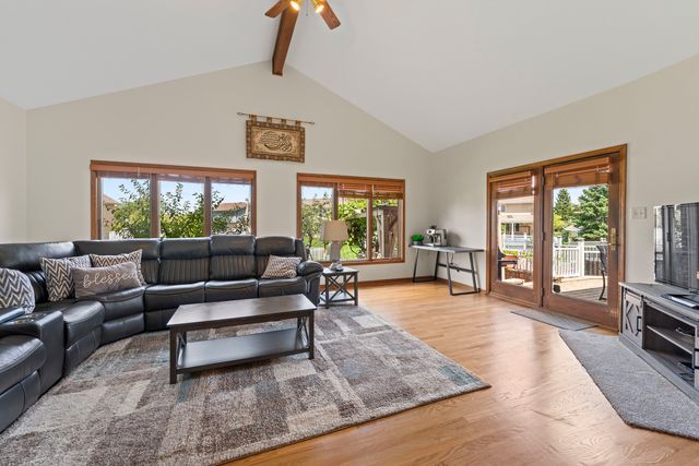 8036 Highfield Court, Tinley Park, IL 60487