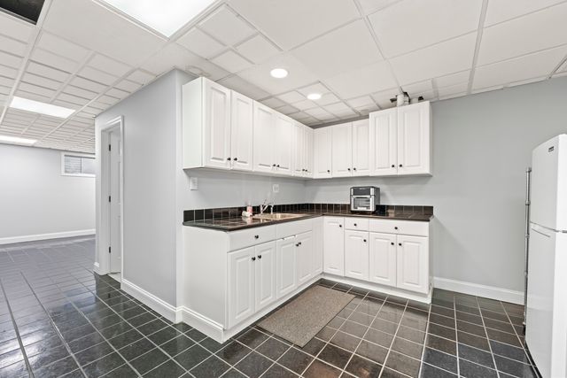 8036 Highfield Court, Tinley Park, IL 60487