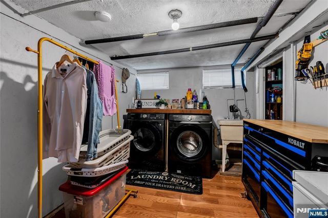 357 11th Street, Newark, NJ 07107