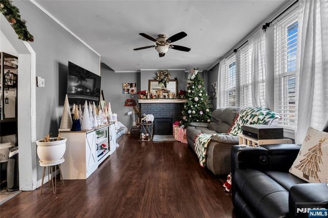 357 11th Street, Newark, NJ 07107