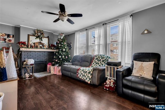 357 11th Street, Newark, NJ 07107