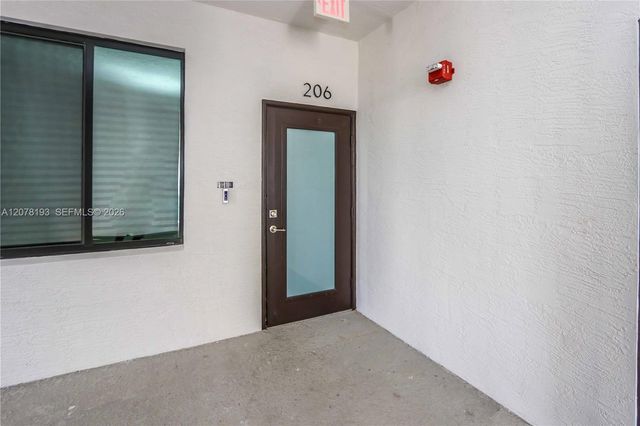 8265 NW 41st Street C-206, Doral, FL 33166