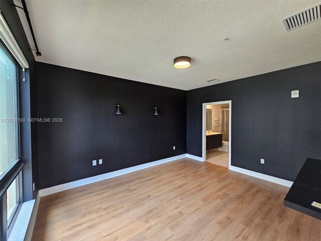8265 NW 41st Street C-206, Doral, FL 33166