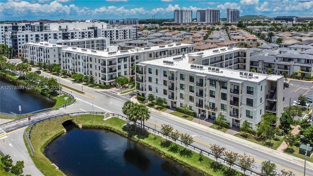 8265 NW 41st Street C-206, Doral, FL 33166