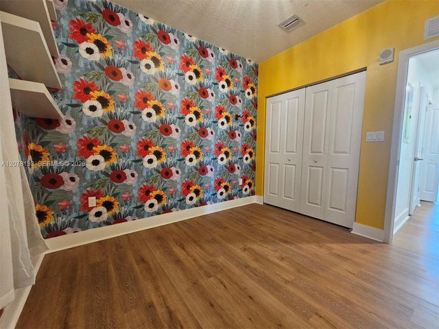 8265 NW 41st Street C-206, Doral, FL 33166