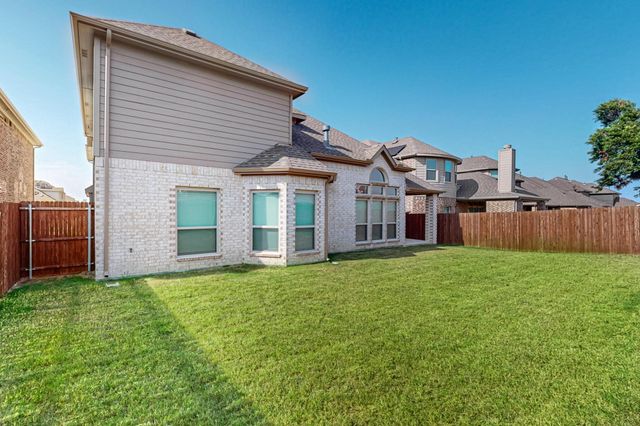 422 Crestview Drive, Midlothian, TX 76065