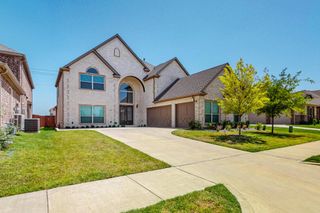 422 Crestview Drive, Midlothian, TX 76065