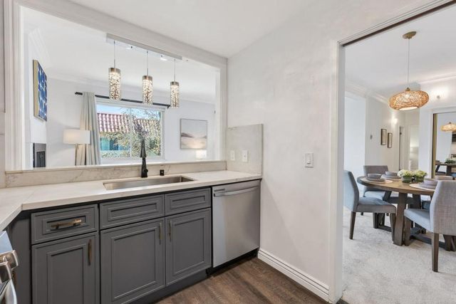 35 28th Avenue 307, San Mateo, CA 94403