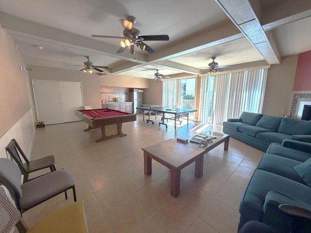 35 28th Avenue 307, San Mateo, CA 94403