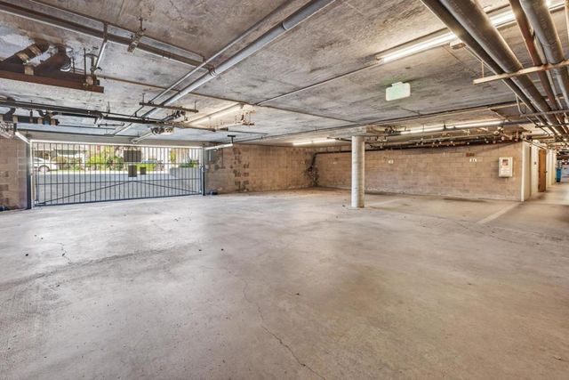 35 28th Avenue 307, San Mateo, CA 94403