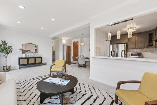 35 28th Avenue 307, San Mateo, CA 94403