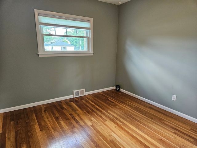 6 Miland Ave., Chelmsford, MA 01824