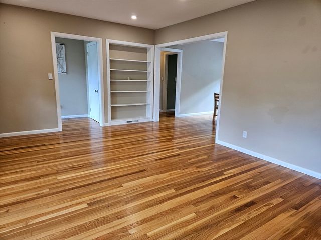 6 Miland Ave., Chelmsford, MA 01824