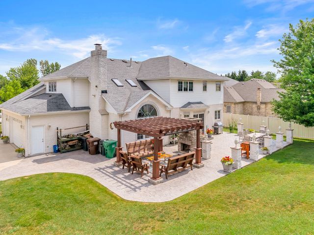 8924 Woodbine Court, Tinley Park, IL 60487