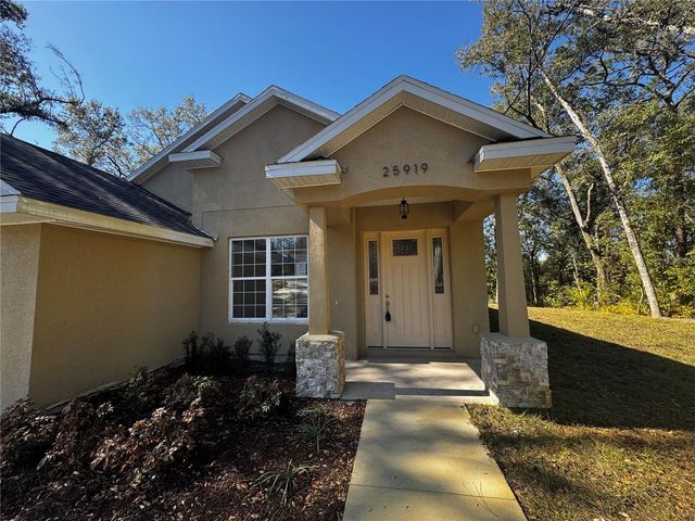 25919 SACKAMAXON DRIVE, Sorrento, FL 32776