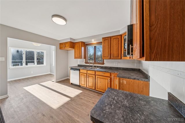 24 Broadway Street, West Seneca, NY 14224