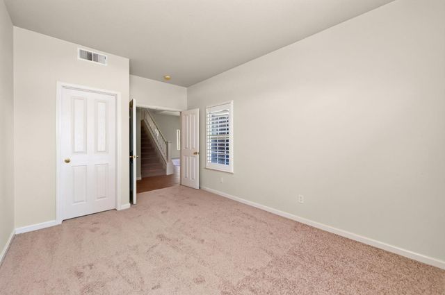 9965 N Ann Avenue, Fresno, CA 93720