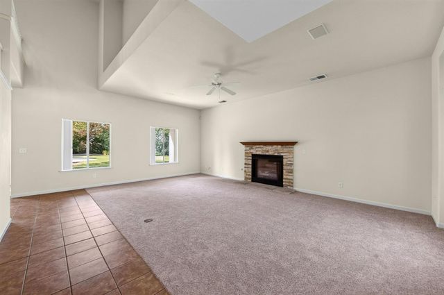 9965 N Ann Avenue, Fresno, CA 93720