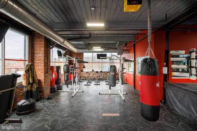 1855 5TH ST N, Philadelphia, PA 19122