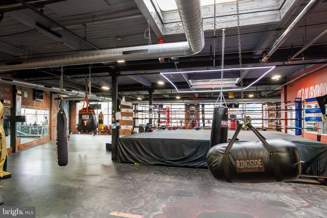 1855 5TH ST N, Philadelphia, PA 19122