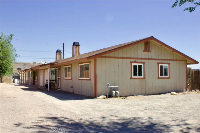 16594 Vine, Hesperia, CA 92345