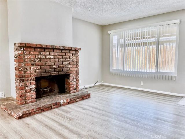 16594 Vine, Hesperia, CA 92345