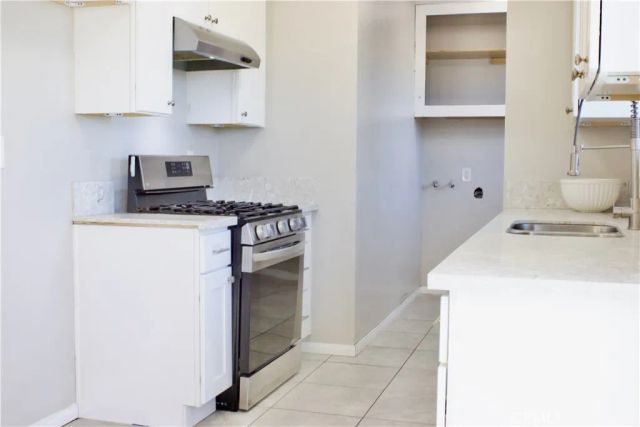 16594 Vine, Hesperia, CA 92345