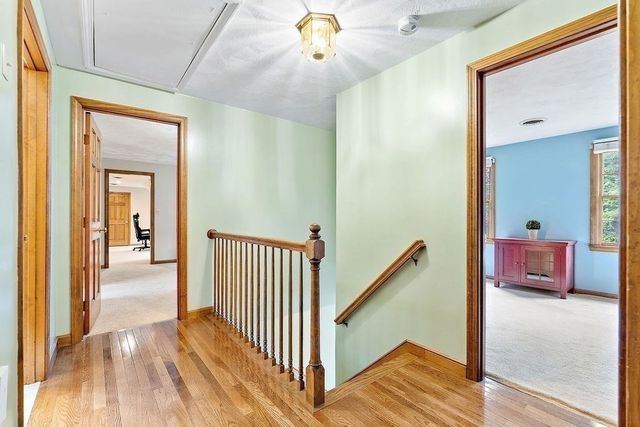 39 Jackson Cir, Franklin, MA 02038