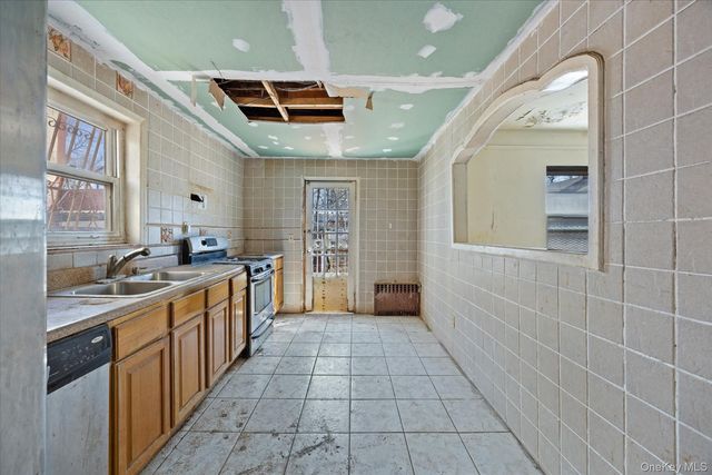 4614 Avenue I, Brooklyn, NY 11234