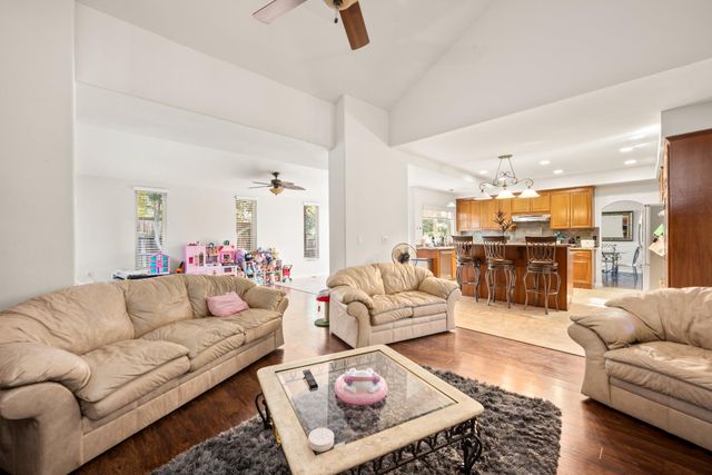 2060 Sheffield Dr, El Dorado Hills, CA 95762