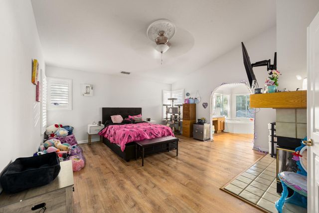 2060 Sheffield Dr, El Dorado Hills, CA 95762