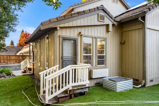 2060 Sheffield Dr, El Dorado Hills, CA 95762