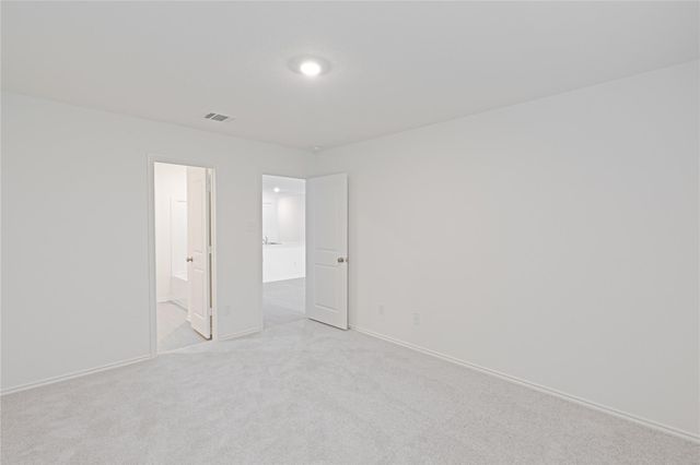336 Cowpoke DR, Jarrell, TX 76537