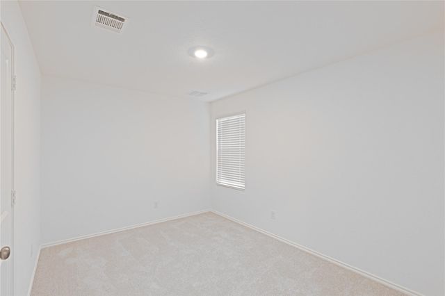 336 Cowpoke DR, Jarrell, TX 76537
