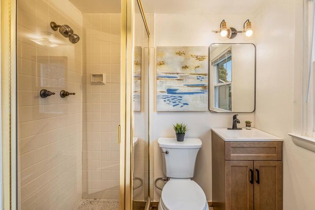 9000 W Cold Spring ROAD, Greenfield, WI 53228