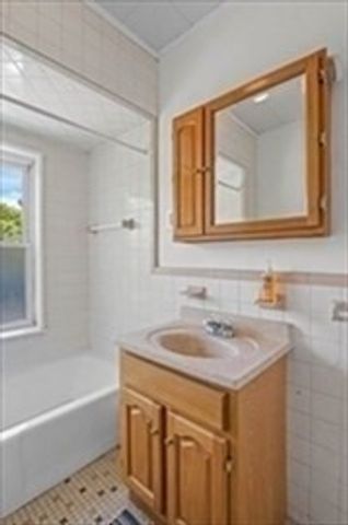 64 Atkins Ave 2, Lynn, MA 01904