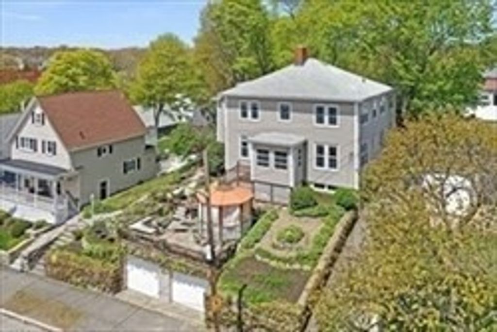 64 Atkins Ave 2, Lynn, MA 01904