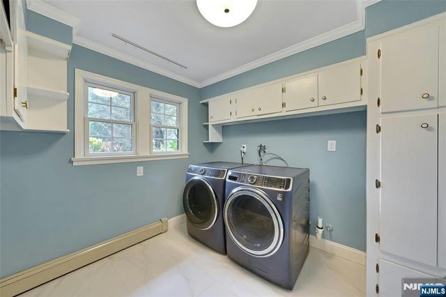 60 Chestnut Street, Ramsey, NJ 07446
