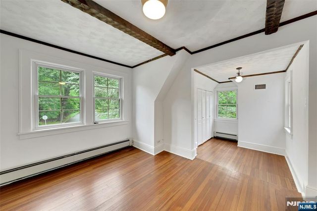 60 Chestnut Street, Ramsey, NJ 07446