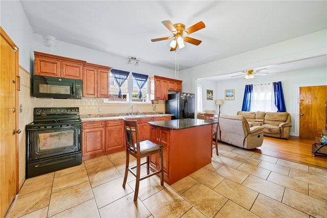 32 Maplewood Avenue, Cranston, RI 02920