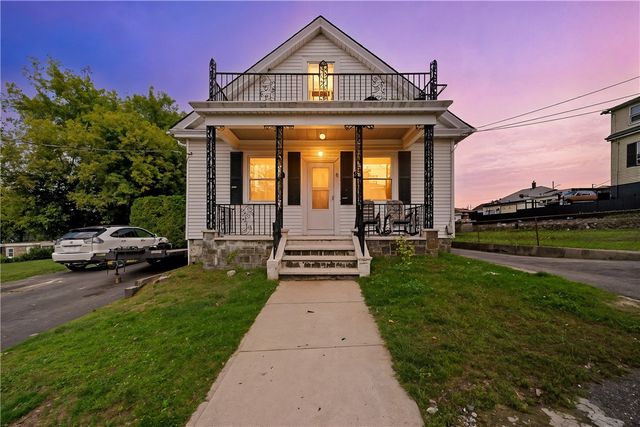 32 Maplewood Avenue, Cranston, RI 02920