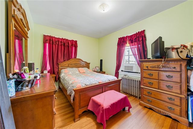 32 Maplewood Avenue, Cranston, RI 02920