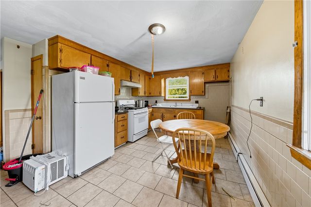 32 Maplewood Avenue, Cranston, RI 02920