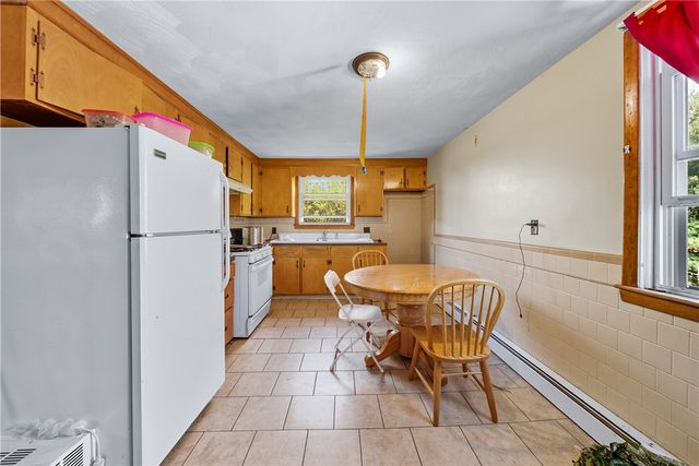 32 Maplewood Avenue, Cranston, RI 02920