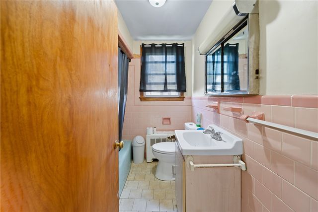 32 Maplewood Avenue, Cranston, RI 02920